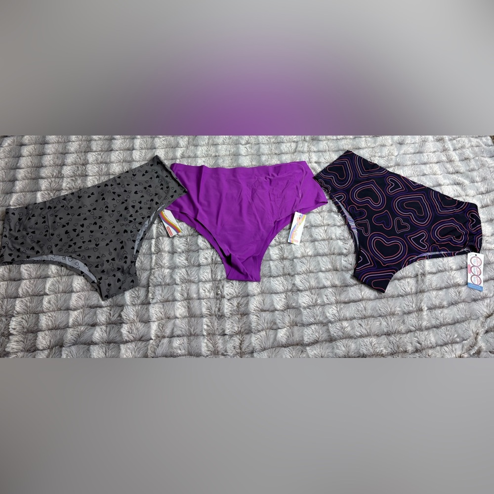 Cheekboss Set of 3  Panties regular waist 2XL NWT